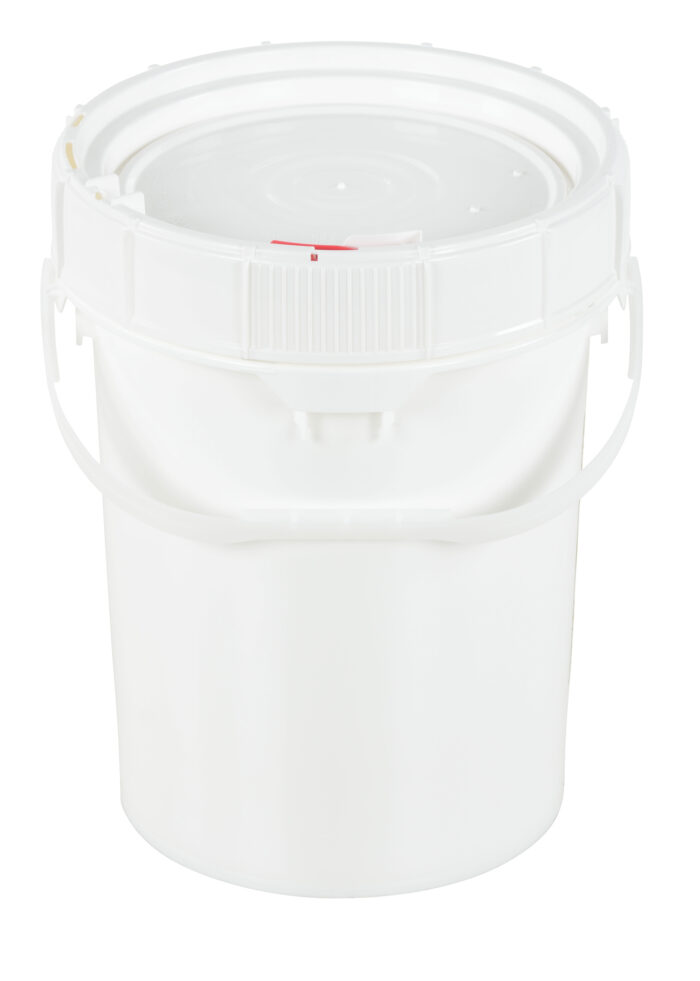 Vestil High Density Polyethylene Screw Top Pail and Lid 12-5/8 In. x 12-5/8 In. x 16-1/16 In. 5 Gallon White PAIL-SCR-5-W - Image 3
