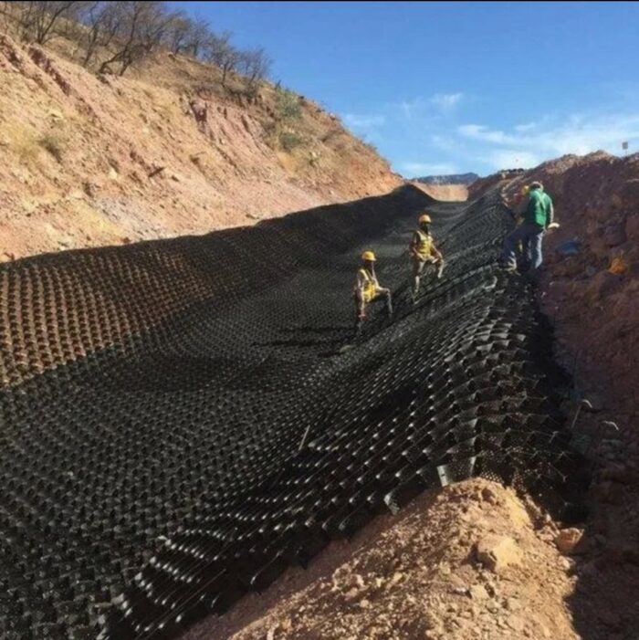 GeoCell: The Innovative Solution for Stronger Roads, Paths, and Driveways